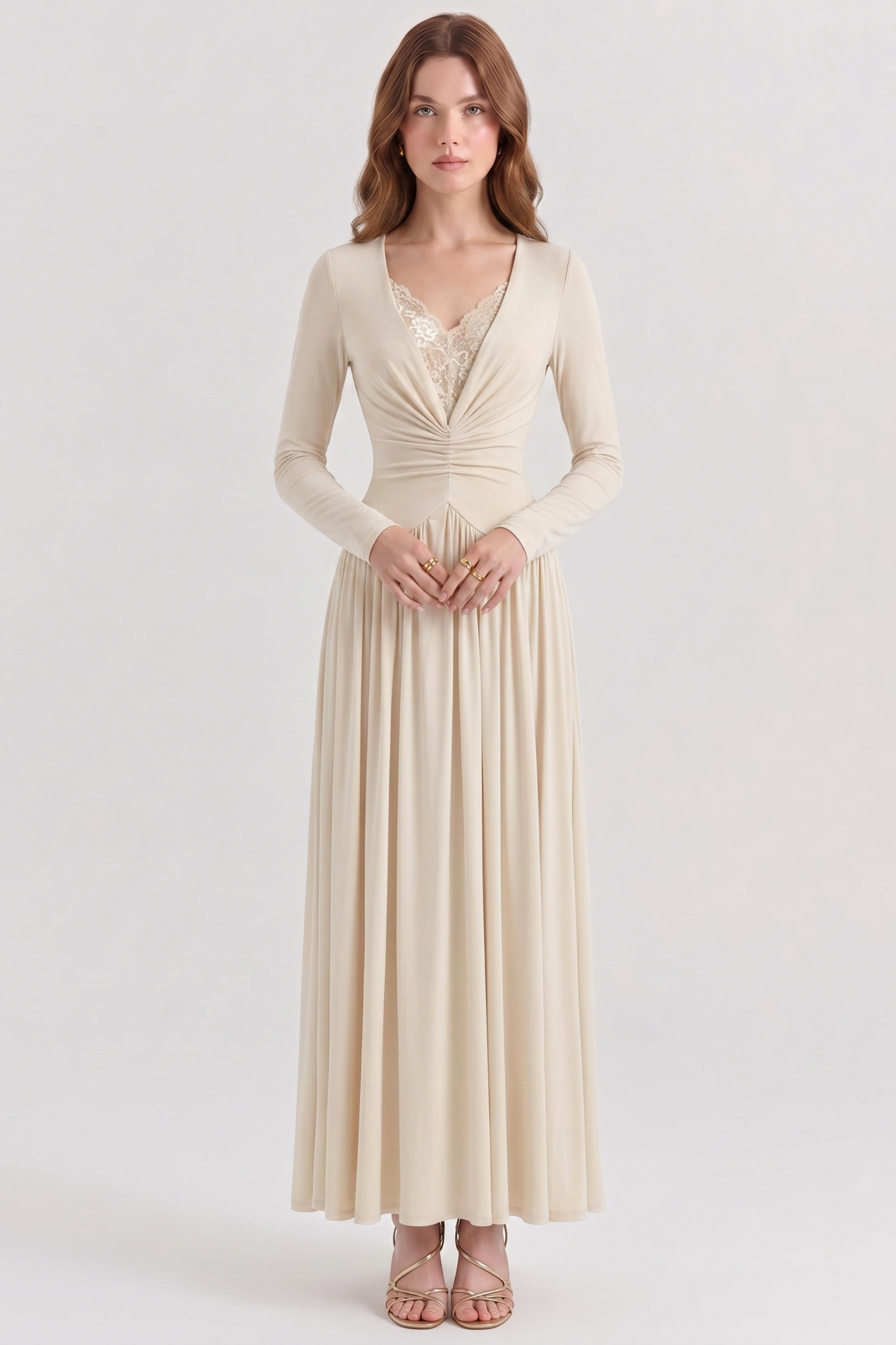 Talia langes Kleid