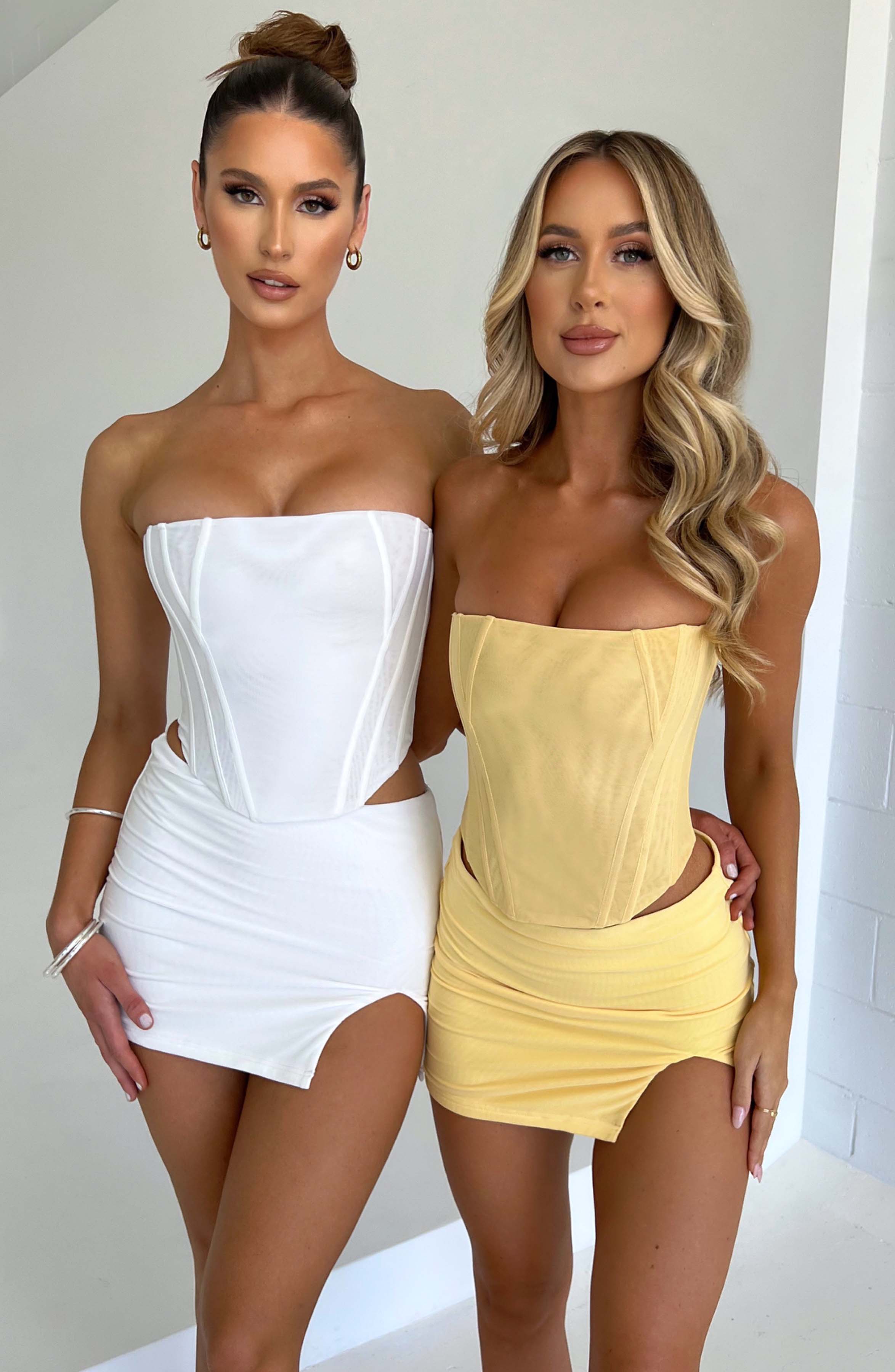 Alina Mini Skirt - Lemon - Napalia