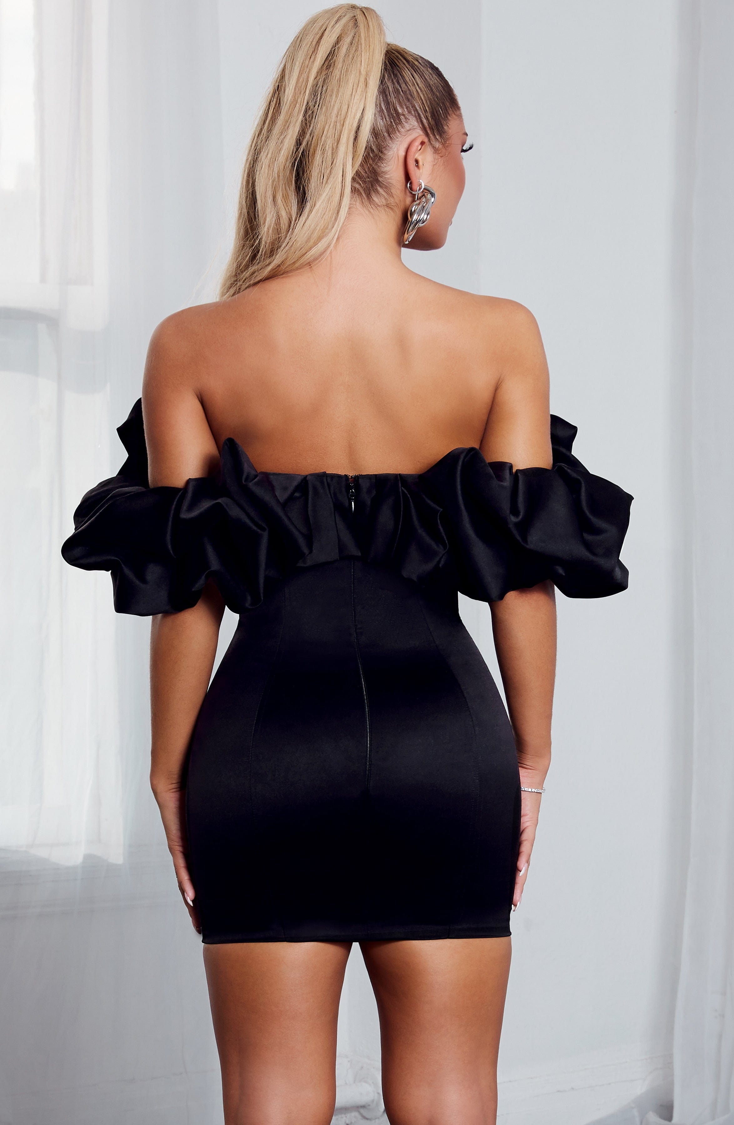Allie Mini Dress - Black - Napalia