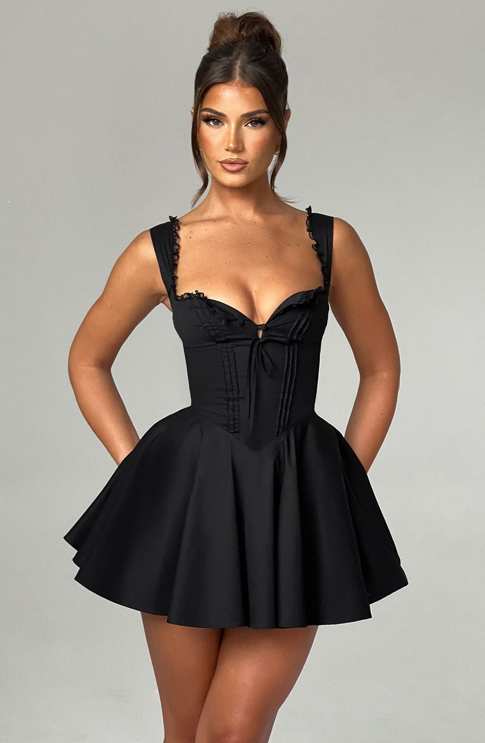 Antonella Mini Dress - Black - Napalia
