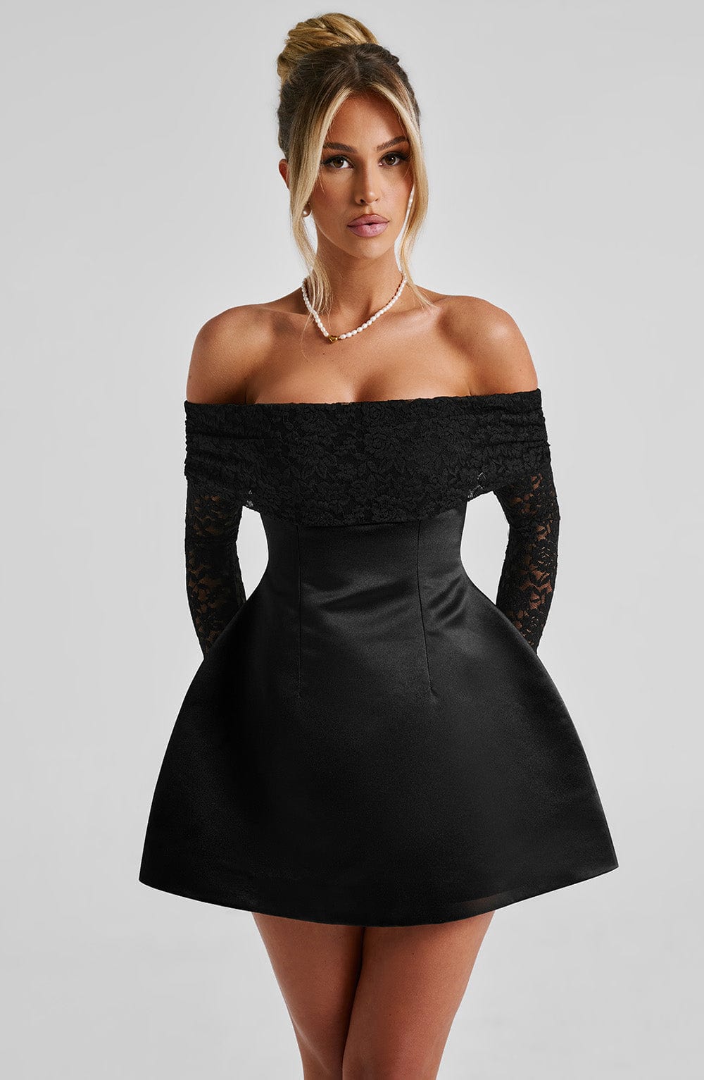 Georgianna Mini Dress - Black - Napalia
