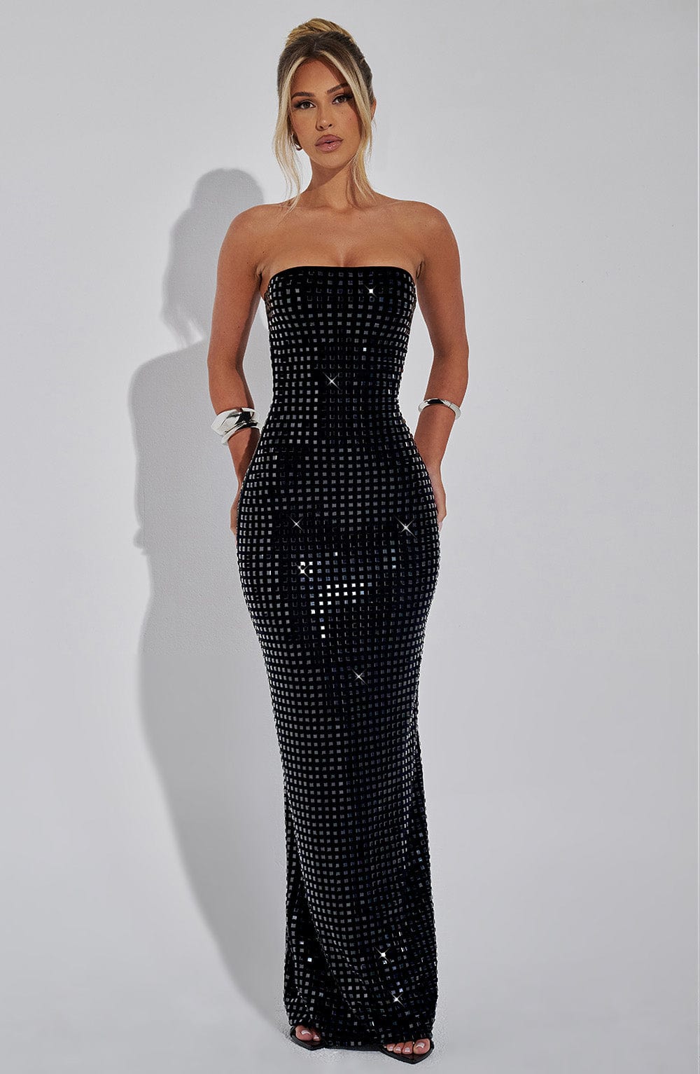 Neriah Maxi Dress - Black - Napalia