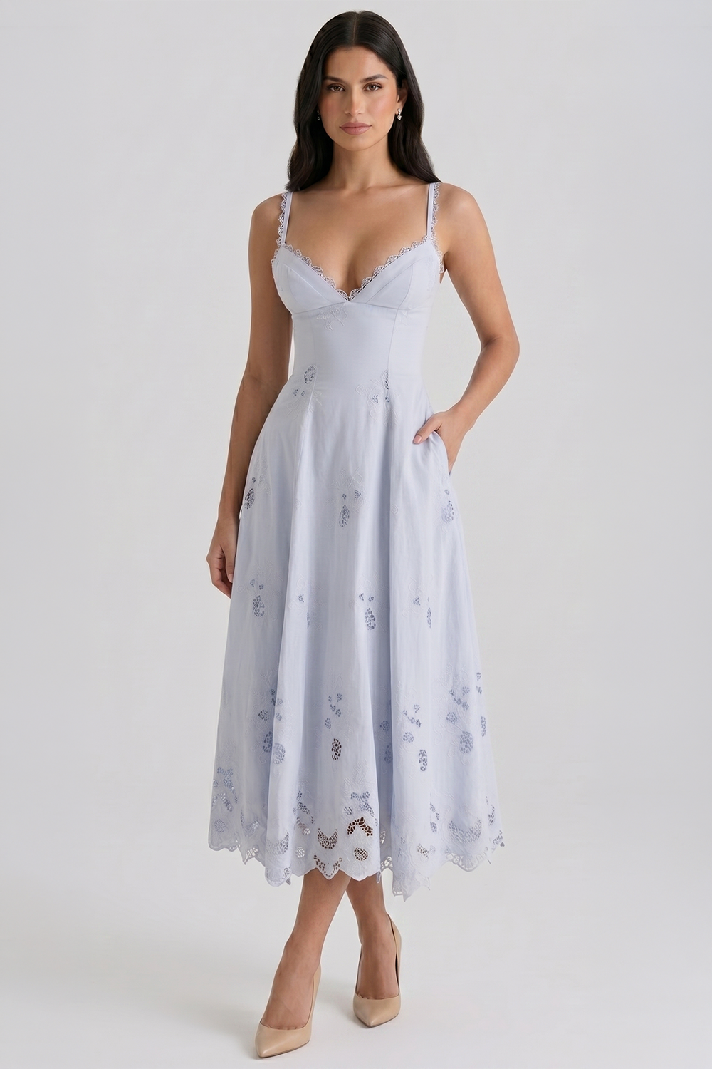Ayla Formendes Kleid
