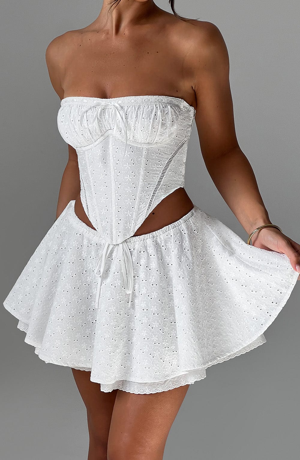Winnie Mini Skirt - Ivory - Napalia