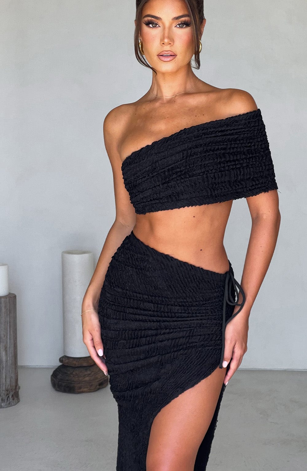 Zina Midi Skirt - Black - Napalia