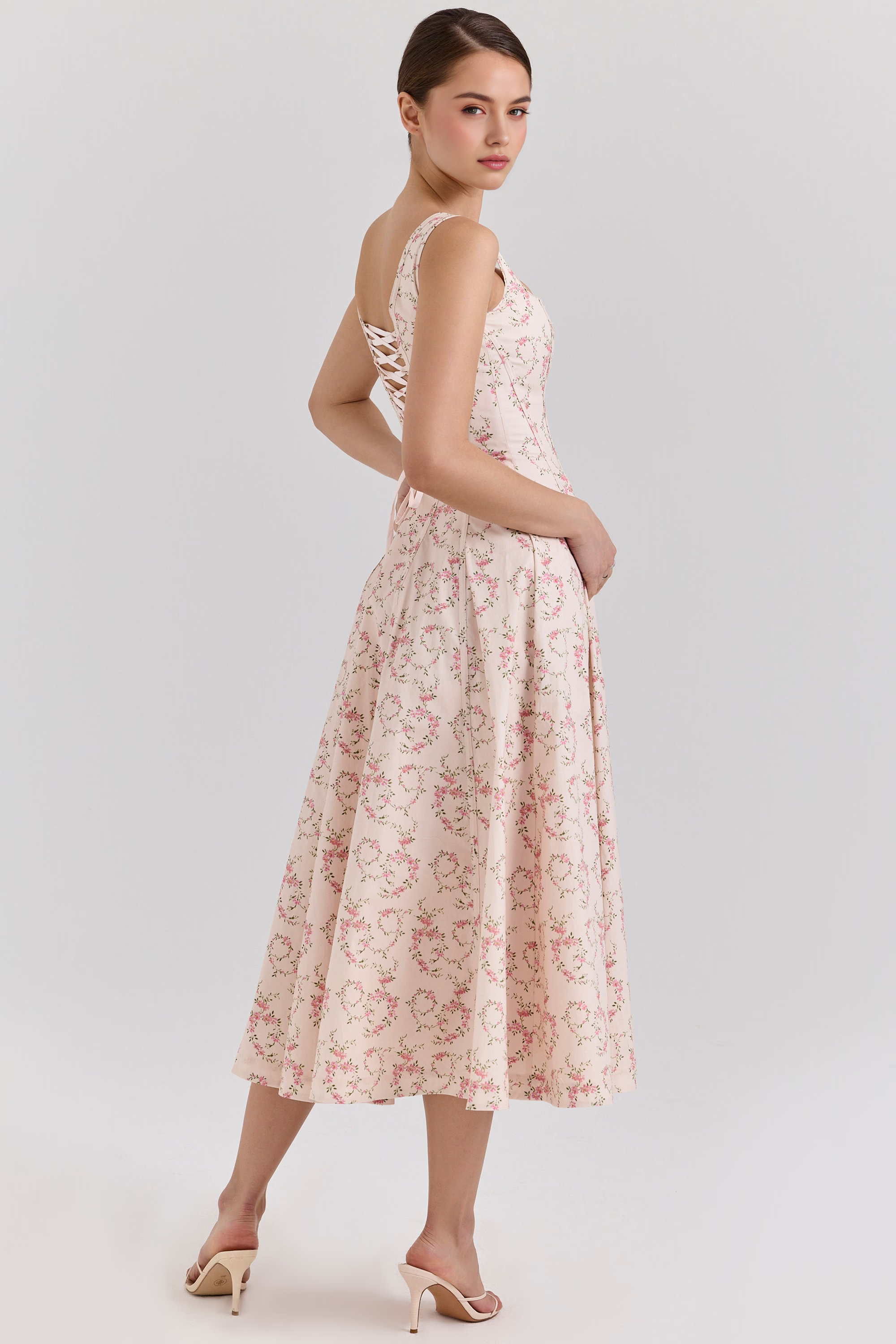 Magnolia & Stella Bustier-Kleid – Kaufe 1, erhalte 1 gratis