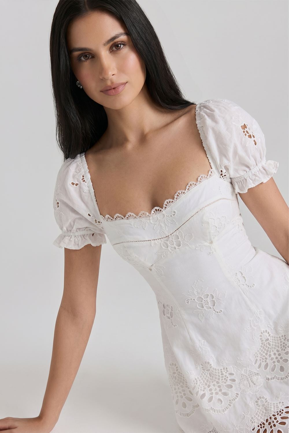 Vicky figurbetontes kurzes Kleid