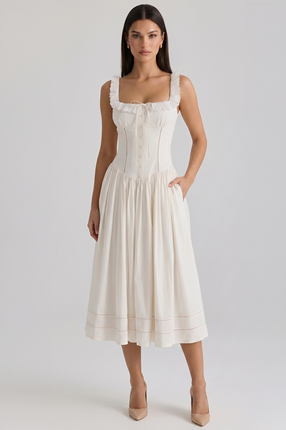 Naty formendes Kleid
